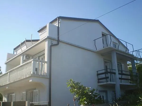 Apartment In Novi Vinodolski With Sea View, Terrace, Wifi, Washing Machine